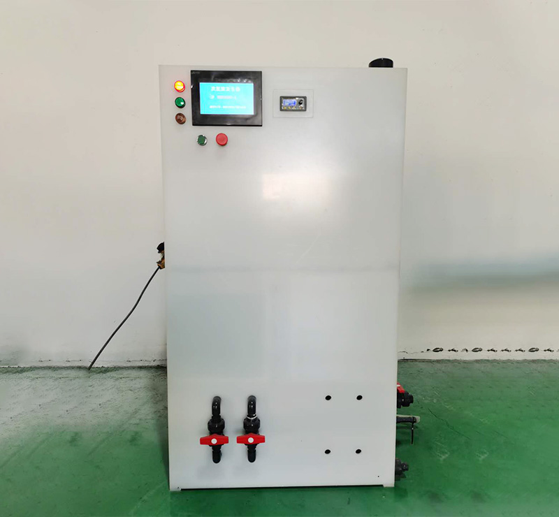 Hypochlorous acid water disinfectant generator